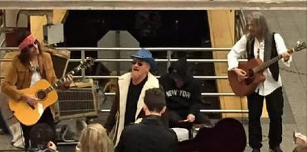 U2 LAST NIGHT u2 last night: