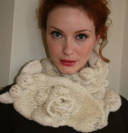 That S Your Etsy Model Christina Hendricks Stereogum Christina Hendricks Etsy