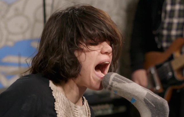 watch screaming females cover taylor swift s shake it off stereogum