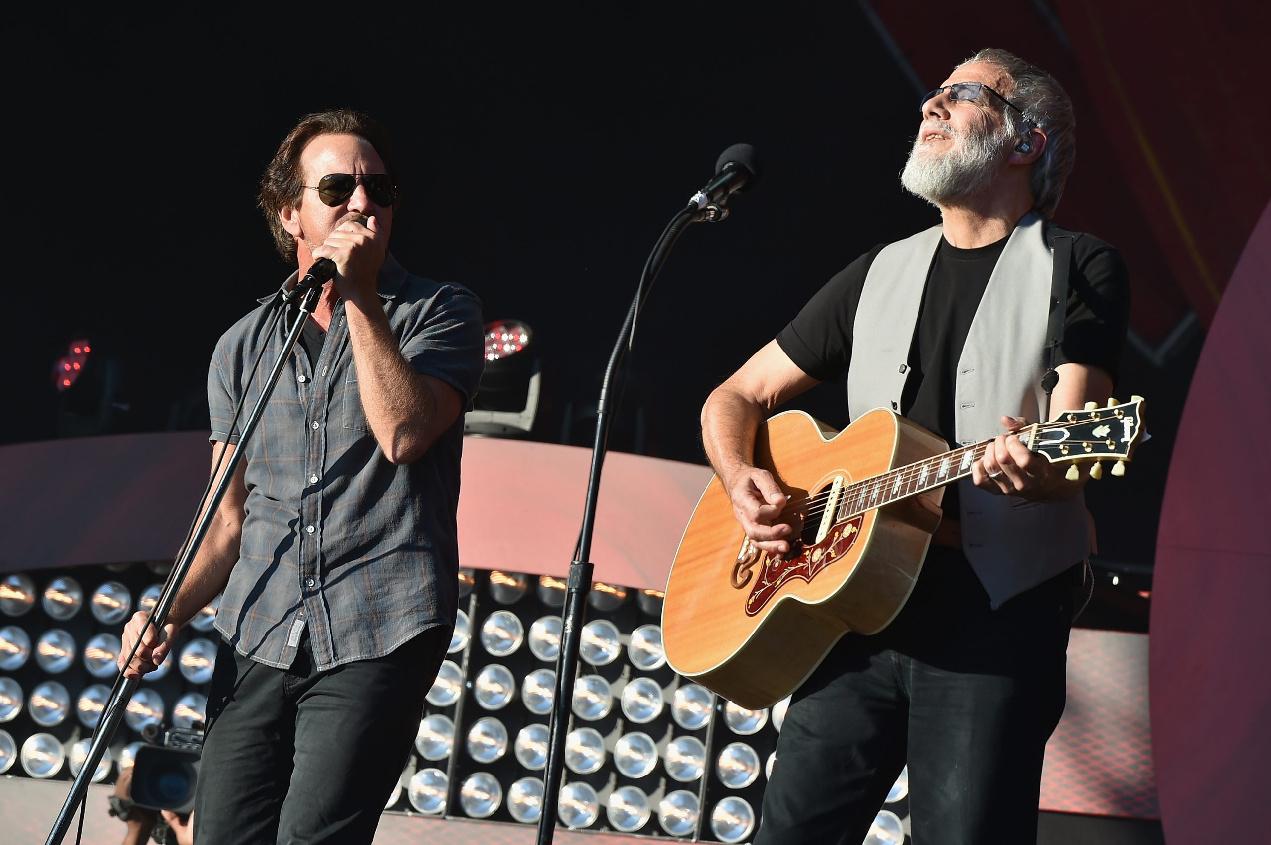 Watch Cat Stevens Perform With Eddie Vedder At Global Citizen Fest