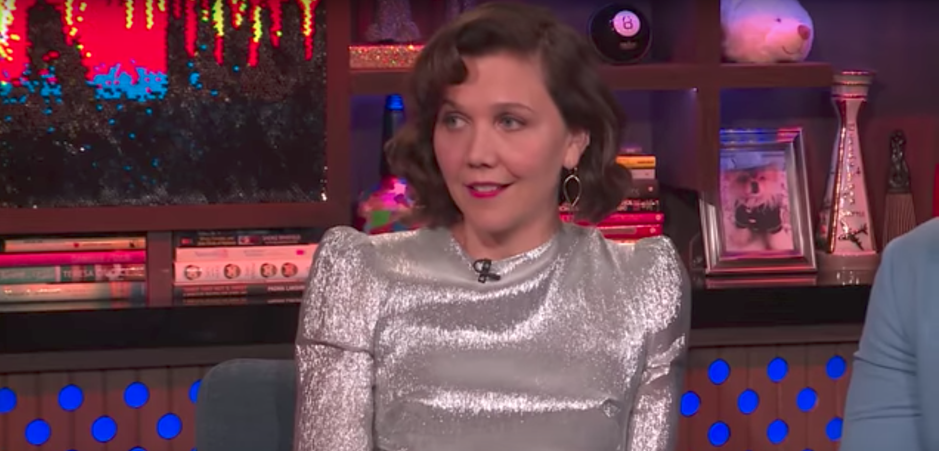 Maggie Gyllenhaal Doesn’t Know Why Everyone Asks Her About Taylor Swift’s Missing Scarf