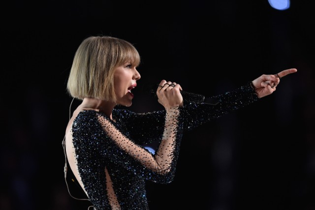 Florida Man Found Asleep In Taylor Swift's Bed Charged With Stalking Florida Man Found Asleep In Taylor Swift's Bed Charged With Stalking