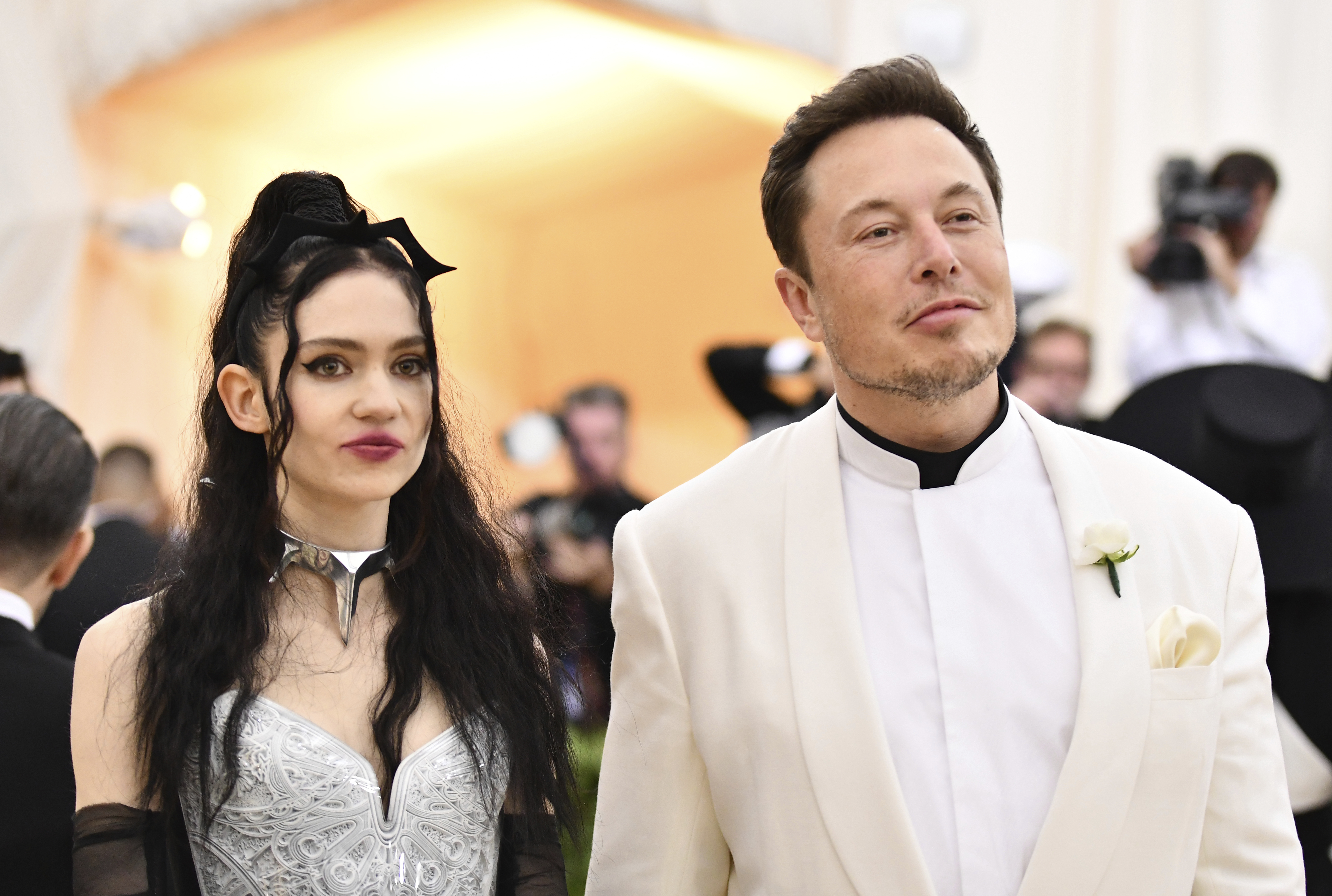 Grimes The Intriguing Life Of Elon Musks Wife The Biggest Scandals - 4z7d95p