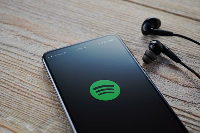 Spotify reaches 100 million subscribers, but stumbles slightly in its India entry Spotify reaches 100 million subscribers, but stumbles slightly in its India entry