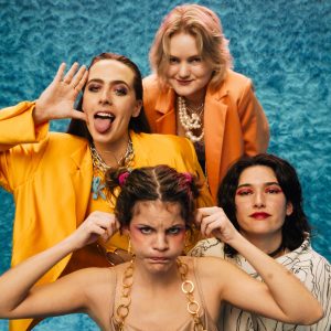 Hinds