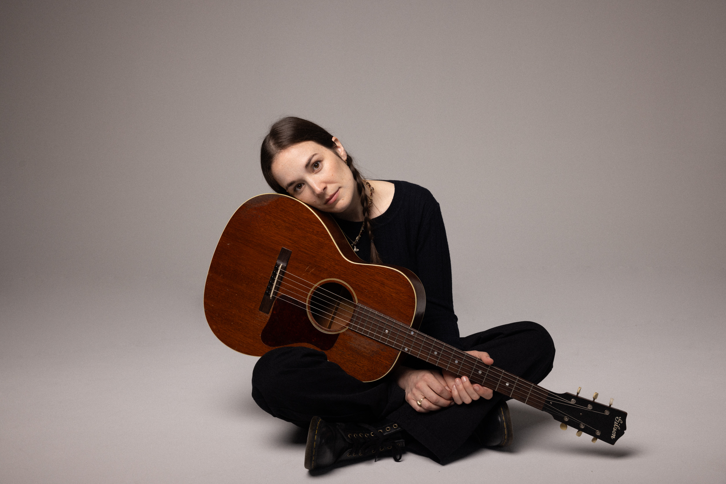Margaret Glaspy & James Bay – “These Days” (Jackson Browne/Nico Cover)