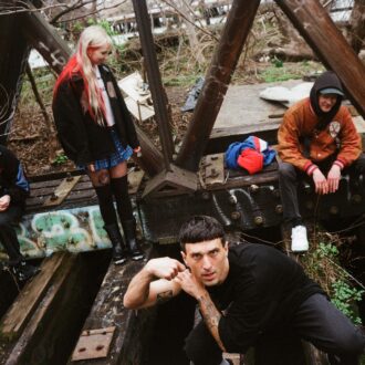 洋楽 Alchemist Mike Wiki One More patta  MIKE, Wiki, & The Alchemist Team Up For 'One More': Listen